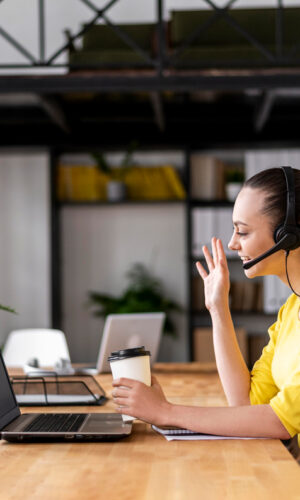 portrait-female-work-having-video-call-(1) portrait-female-work-having-video-call-(1)